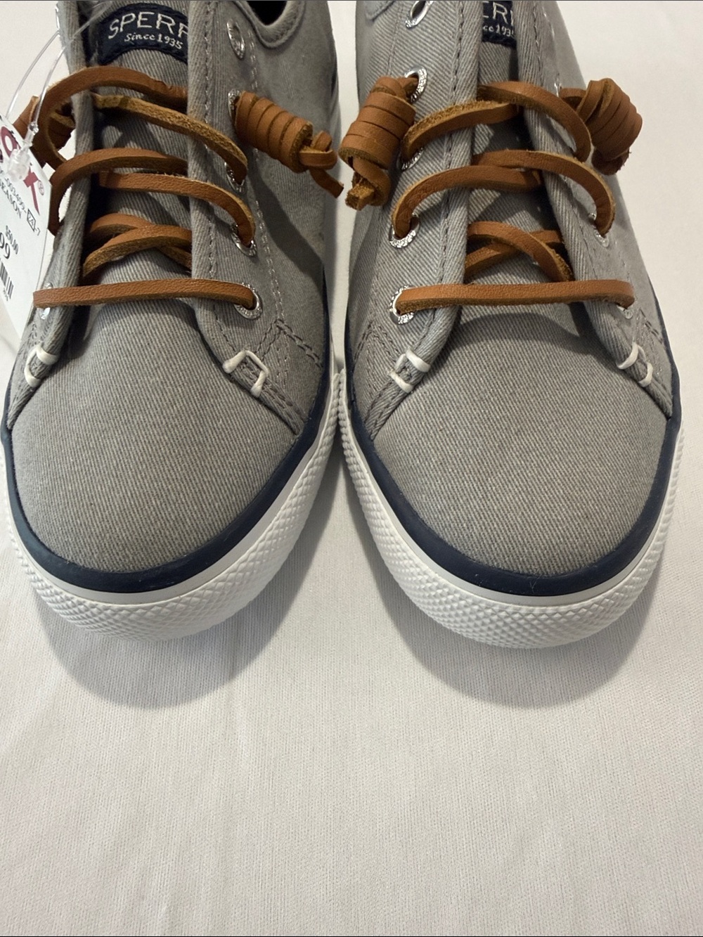 NEW Sperry Gray Canvas Low-Top Sneakers with Tan Laces - Picture 7 of 10